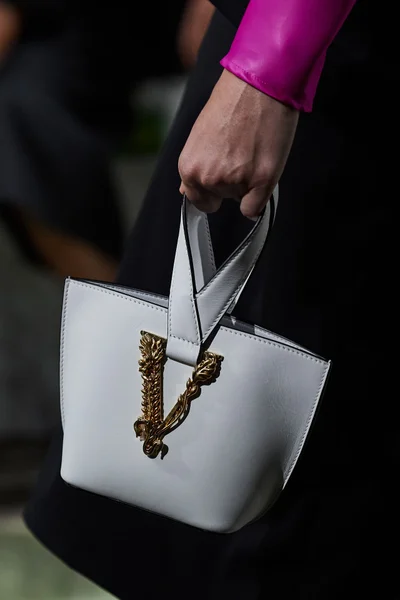 Look 116